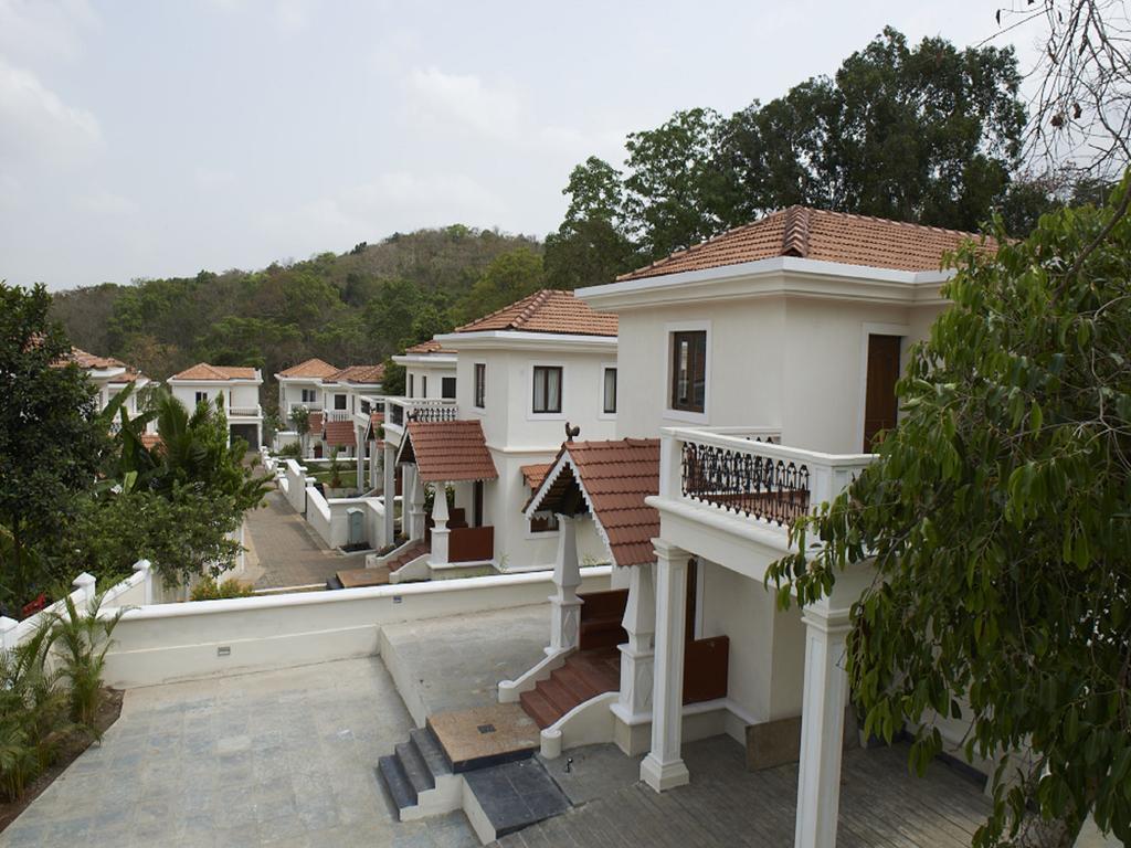 Pinto Rosario Square Resort&Spa Ucassaim Esterno foto