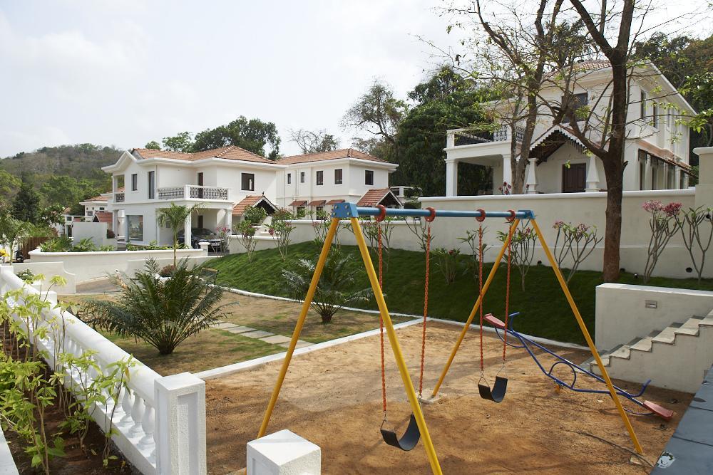 Pinto Rosario Square Resort&Spa Ucassaim Esterno foto